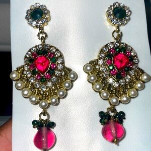 NWT Sahara green and pink Rhinestone earrings